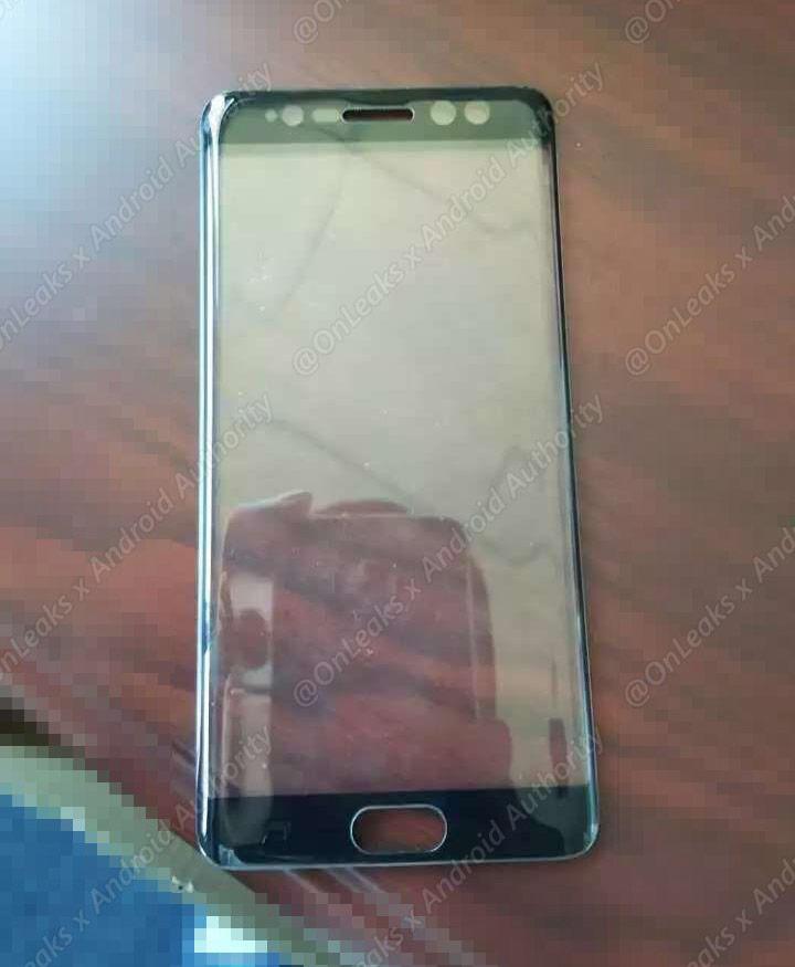 В Сети появился «живой» снимок Samsung Galaxy Note 7 (ФОТО)