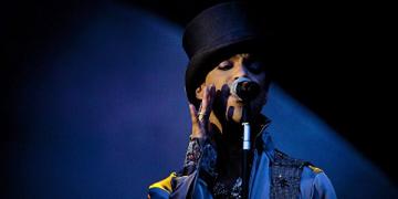 Полиция назвала официальную причину смерти музыканта Принса
