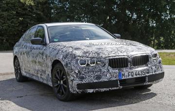 Шпионам удалось заснять прототип BMW 5-й серии на тестах (ВИДЕО)