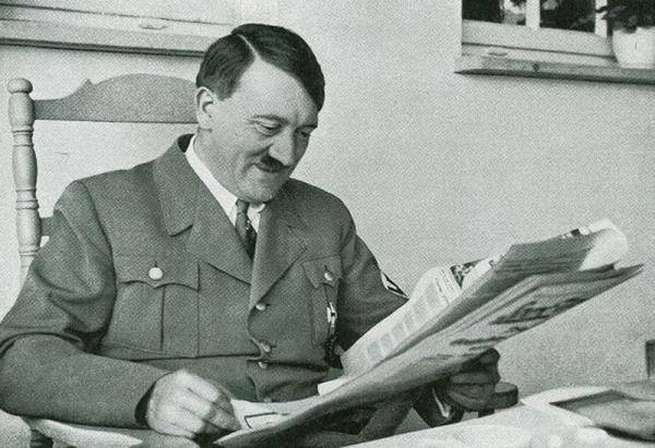 Улыбка монстра. Редкие фотографии Адольфа Гитлера (ФОТО)