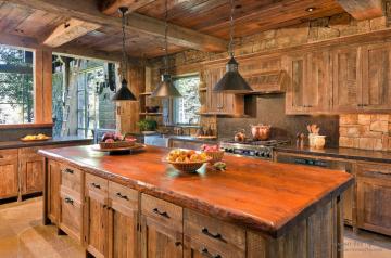 Необычный вариант. Как декорировать деревянную кухню (ФОТО)