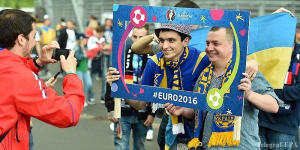 Пример для подражания. Фанаты Германии и Украины показали достойный уровень (ФОТО)