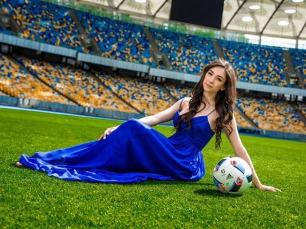 Мощная поддержка. Как выглядит красивая сторона украинского футбола (ФОТО)
