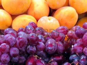 Виноград и абрикосы защитят сердце в жару