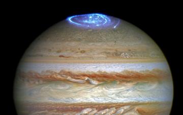 Уникальный ролик от NASA: полярное сияние на Юпитере (ВИДЕО)