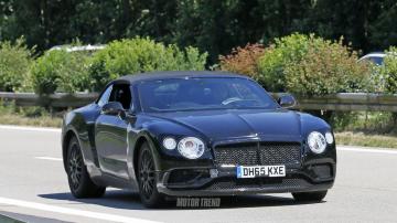 В Сети появились снимки тестовой Bentley Continental GTC 2018 (ФОТО)