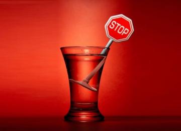 Употребление алкоголя повышает риск сердечного приступа на 70%