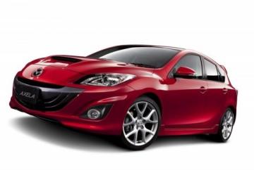 Японцы официально презентовали рестайлинговую Mazda3