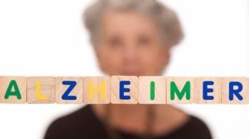 Ученые предлагают лечить болезнь Альцгеймера антибиотиками