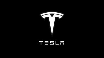 В Сети появились первые изображения суперкара Tesla Model R (ФОТО)
