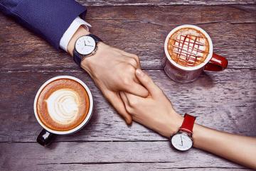 Meizu представила «умные» часы Light Smartwatch (ФОТО)