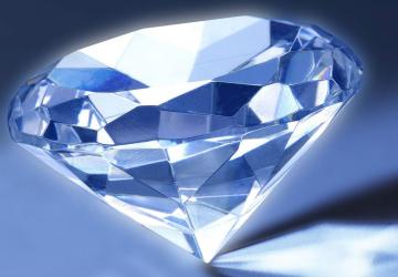 Вокруг нейтронных звезд вращаются гигантские алмазы, - ученые
