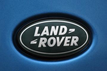 В Сети появились первые снимки нового Land Rover Discovery (ФОТО)