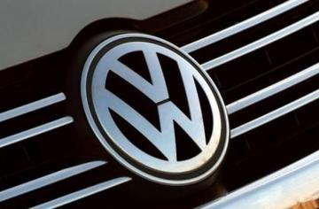 Немцы показали семиместный кроссовер Volkswagen Teramont (ВИДЕО)