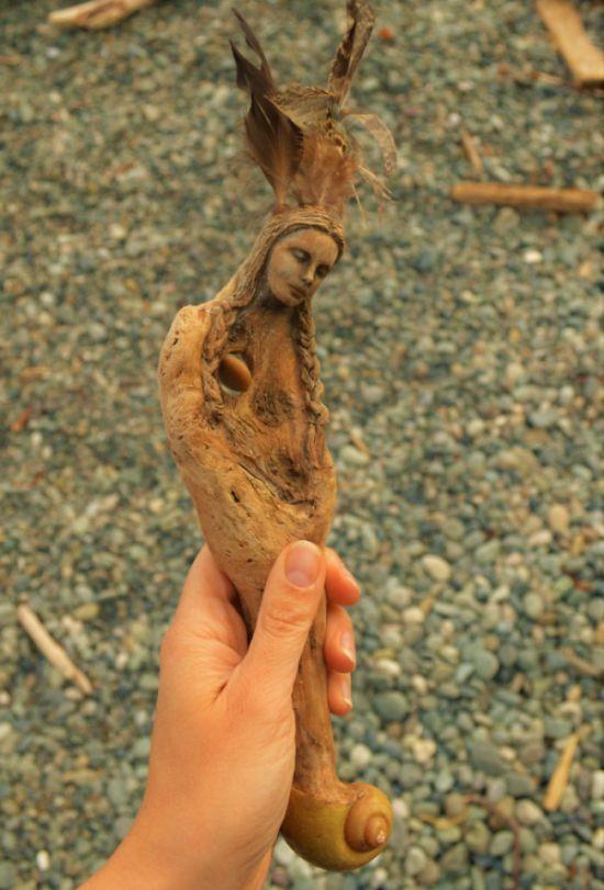 Волшебные скульптуры и статуэтки из дерева (ФОТО)