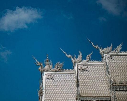 Ват Ронг Кхун: снежный замок Таиланда (ФОТО)