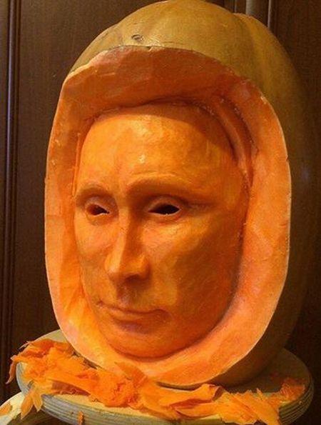 Инопланетный Путин: как выглядел российский президент на Хэллоуин (ФОТО)