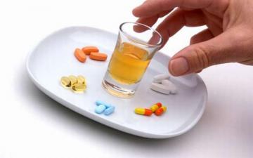 Осторожно, лекарства: какие препараты нельзя совмещать