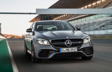 Mercedes представил самый мощный E-Class в истории (ВИДЕО)