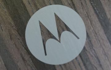 В Сети появилось «живой» снимок Moto M Plus (ФОТО)