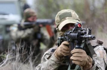 Боевики "ЛНР" обстреляли группу Государственной фискальной службы