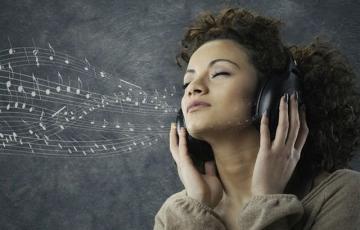 Учёные назвали причины, которые мешают человеку наслаждаться музыкой