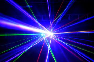 Немецкие ученые установили рекорд по скорости передачи данных через лазер