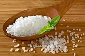 Соленые продукты могут навредить мозгу, - ученые