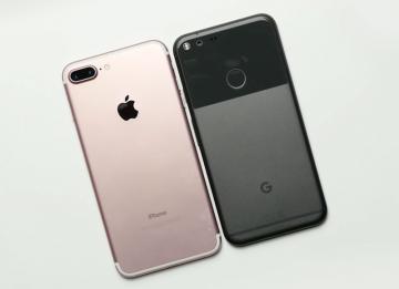 Фанат Android назвал 25 причин, почему Google Pixel XL лучше iPhone 7 (ВИДЕО)