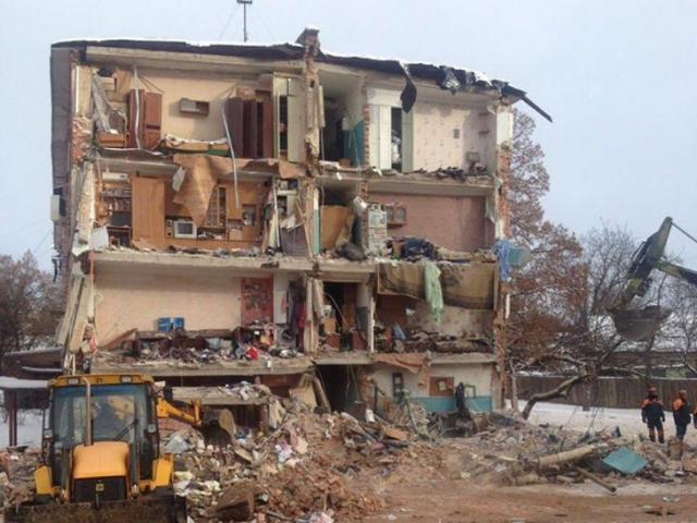 В Чернигове обрушилось здание общежития (ФОТО)