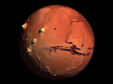 На Марсе обнаружены загадочные башни (ВИДЕО)