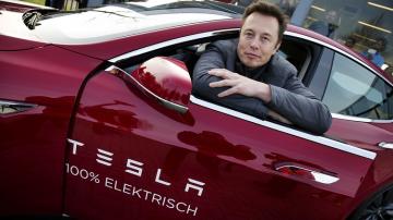 Компания Tesla обещает выплатить компенсации за обман водителей
