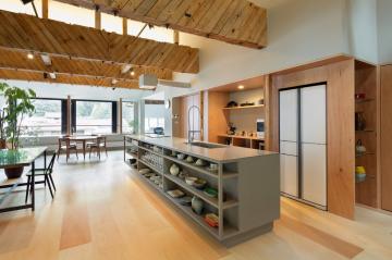 Чудесная реконструкция: семейная резиденция в бывшем доме гейш в Японии (ФОТО)