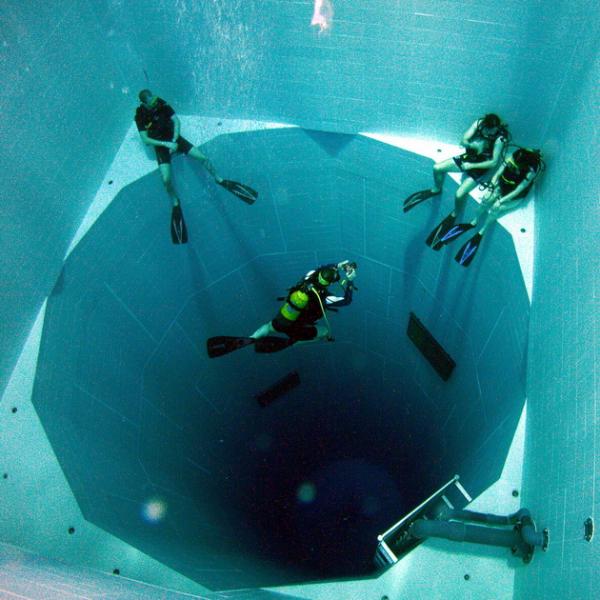 Самый глубокий бассейн в мире (ФОТО)
