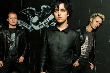 Популярная группа Green Day выпустит фильм о панк-роке