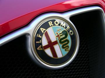 Alfa Romeo выпустит конкурента BMW 5-Series