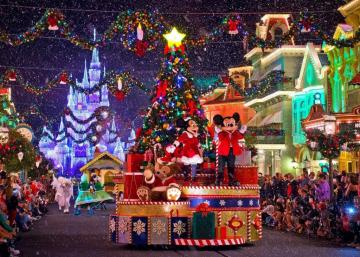 Новый год в Disneyland. Волшебная сказка, в которую мечтают попасть даже взрослые (ФОТО)