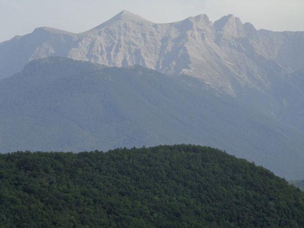 “Гора Богов”: как выглядит одна из самых известных природных достопримечательностей Европы (ФОТО)