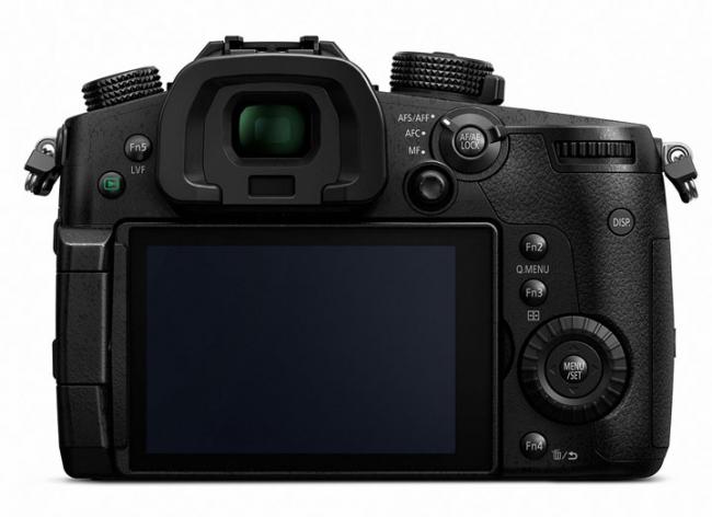 Panasonic представила флагманскую фотокамеру Lumix DC-GH5 (ФОТО)