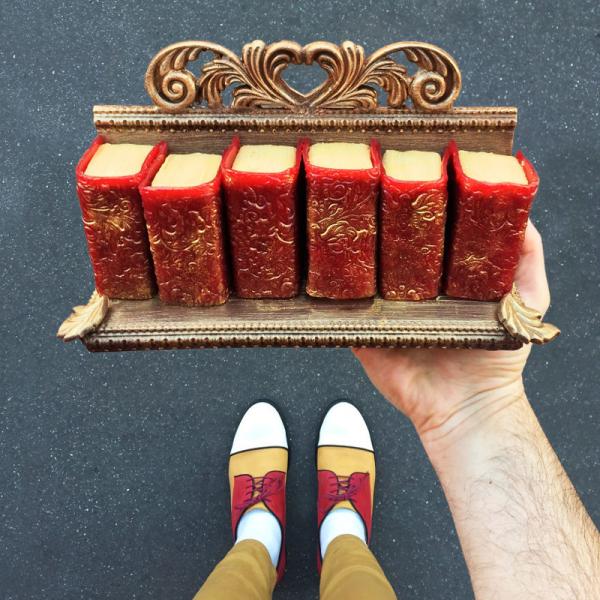 Парижский кондитер готовит безумные десерты под цвет своих туфель (ФОТО)