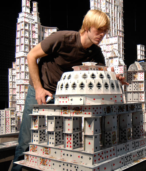 Удивительные карточные скульпторы Брайана Берга (ФОТО) Удивительные карточные скульпторы Брайана Берга (ФОТО)