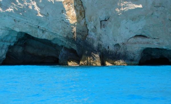 Голубые пещеры Закинфа: одно из красивейших мест Европы (ФОТО)