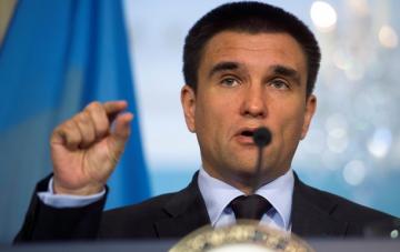 Украинский дипломат намерен встретится со скандальным кандидатом на пост президента Франции
