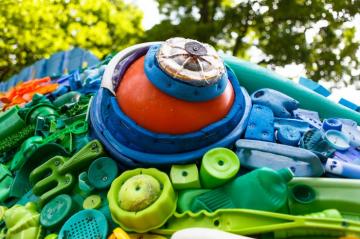Трэш-арт: Когда мусор превращается в искусство (ФОТО)