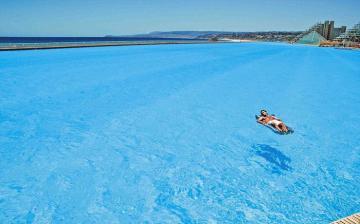 Гигантский бассейн с водой из океана создали в Чили
