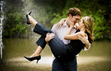 Ученые выяснили, как сохранить страсть между супругами
