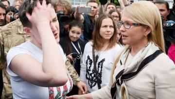 Тимошенко: Савченко ищет повод для яркого пиара