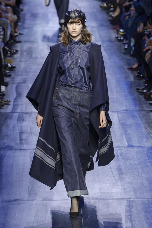 Все оттенки синего на модном показе Dior (ФОТО)