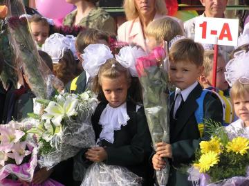 В Украине планируют отменить школьную форму