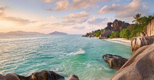 Лазурная вода и великолепные пляжи: удивительные бухты Сейшельских островов (ФОТО)